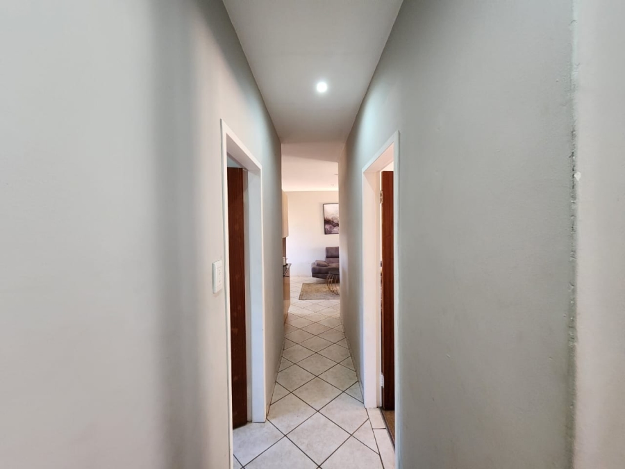 3 Bedroom Property for Sale in Safari Gardens North West